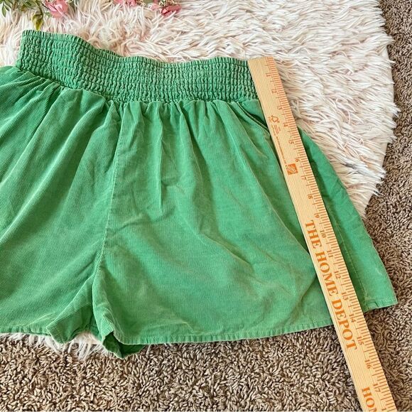 Stitch & Pine Green Corduroy Pull On High Waisted Shorts Sz M Tennis Prep - Picture 2 of 8